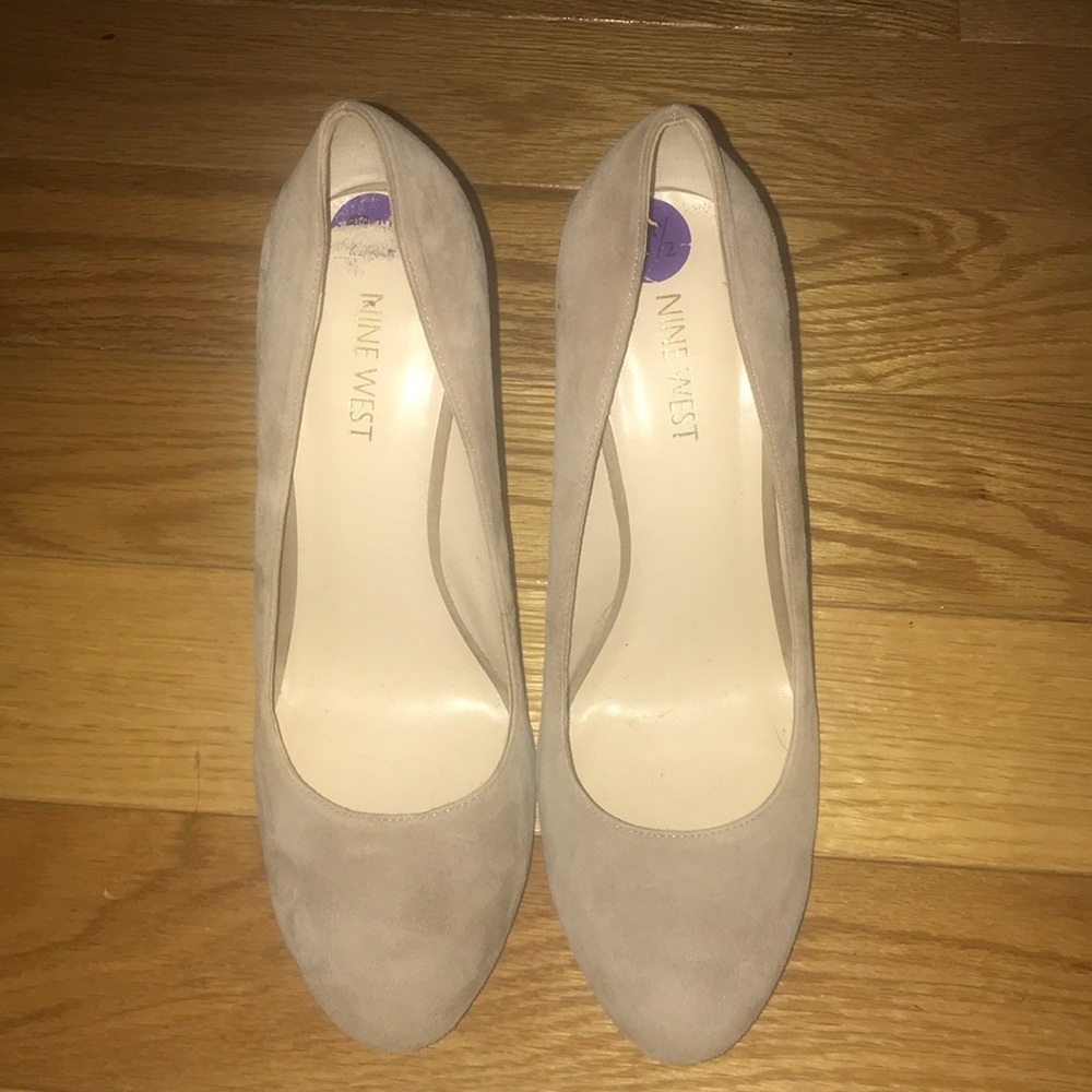 Nude swade Heeels